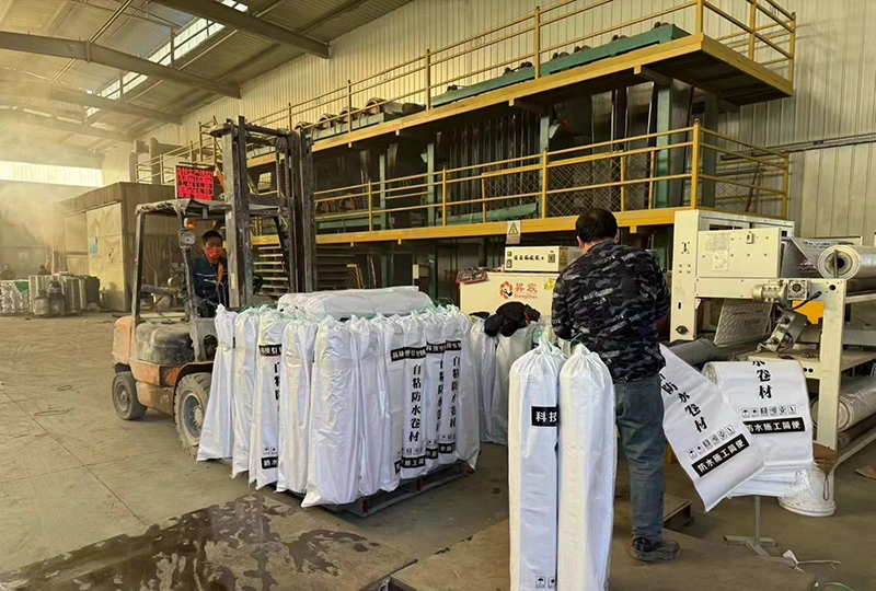 ポリマー自己粘着性防水材料